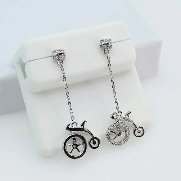 "925 Sterling Silver Cubic Zirconia Earrings, U19254856 - Picture 7 of 11